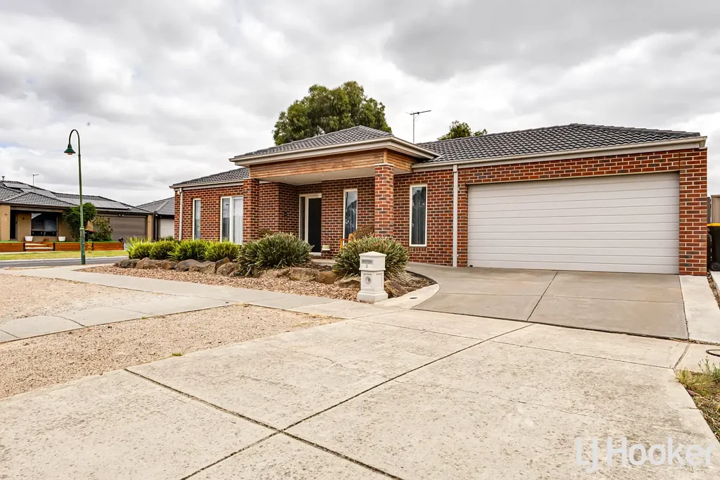 2 Birch lane, Harkness, VIC 3337