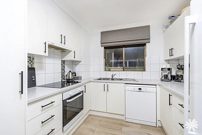 1/8 Lawrence Street, Como, WA 6152, 3 slaapkamers, 2 badkamers, Townhouse