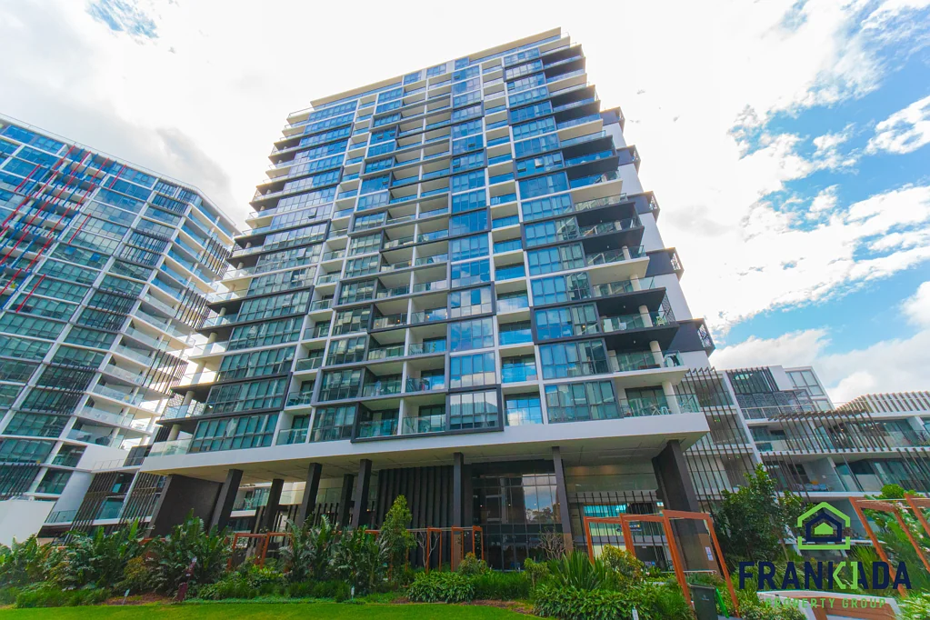 Convenient lifestyle living 2 bed/ 2 bath/ 1Car space For Lease (Unfurnished)