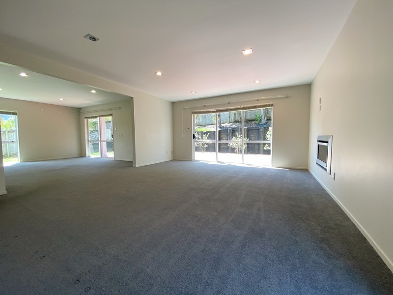 11 Lakeridge Close, Northcross, Auckland - North Shore, 5部屋, 5バスルーム, House