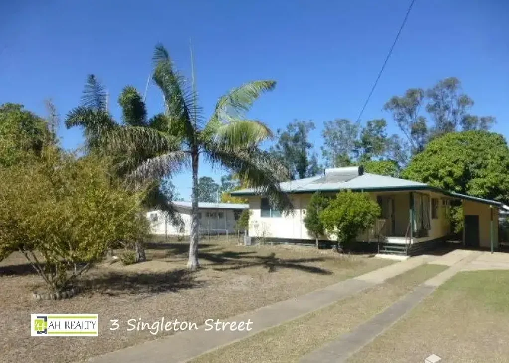 Dysart 3 Bedroom CALLING ALL INVESTORS THIS ONE IS RED HOT!  NICLEY UPDATED WITH GREAT RENTAL RETURNS!