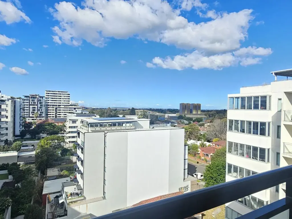 High Floor View, Private & Quiet Elegant Home