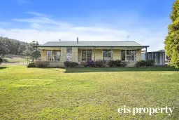 5 Sky Farm Road, Deep Bay