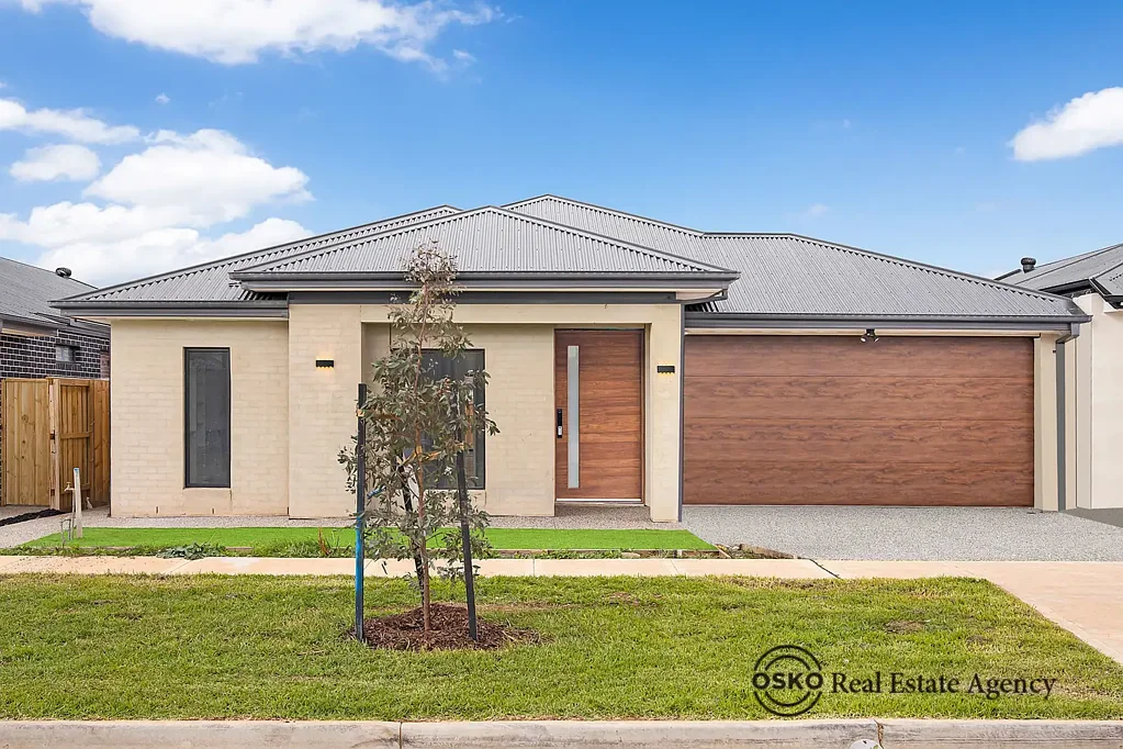 Deanside 6침실 🔥 DEANSIDE'S FIRST EVER LUXURY DUAL-LIVING MASTERPIECE – HIGH RENTAL RETURN | READY TO OCCUPY! 🔥
6 Deanside Drive, Deanside