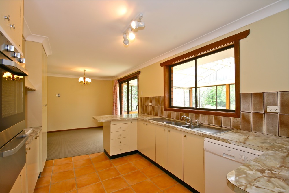 76 BATE ST, WENTWORTH FALLS NSW 2782, 0 Kuwarto, 0 Banyo, House