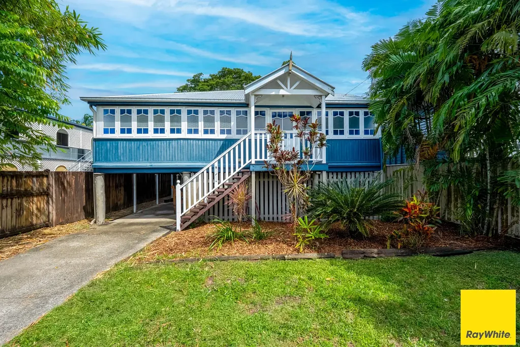 7 Thomas Street, Cairns North, QLD 4870