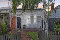 32 MacKay Street, Essendon