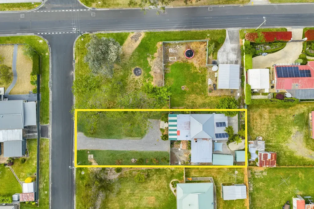 Mittagong 4房  Ideal for Families, Downsizers, or Those Seeking Space & Potential!
