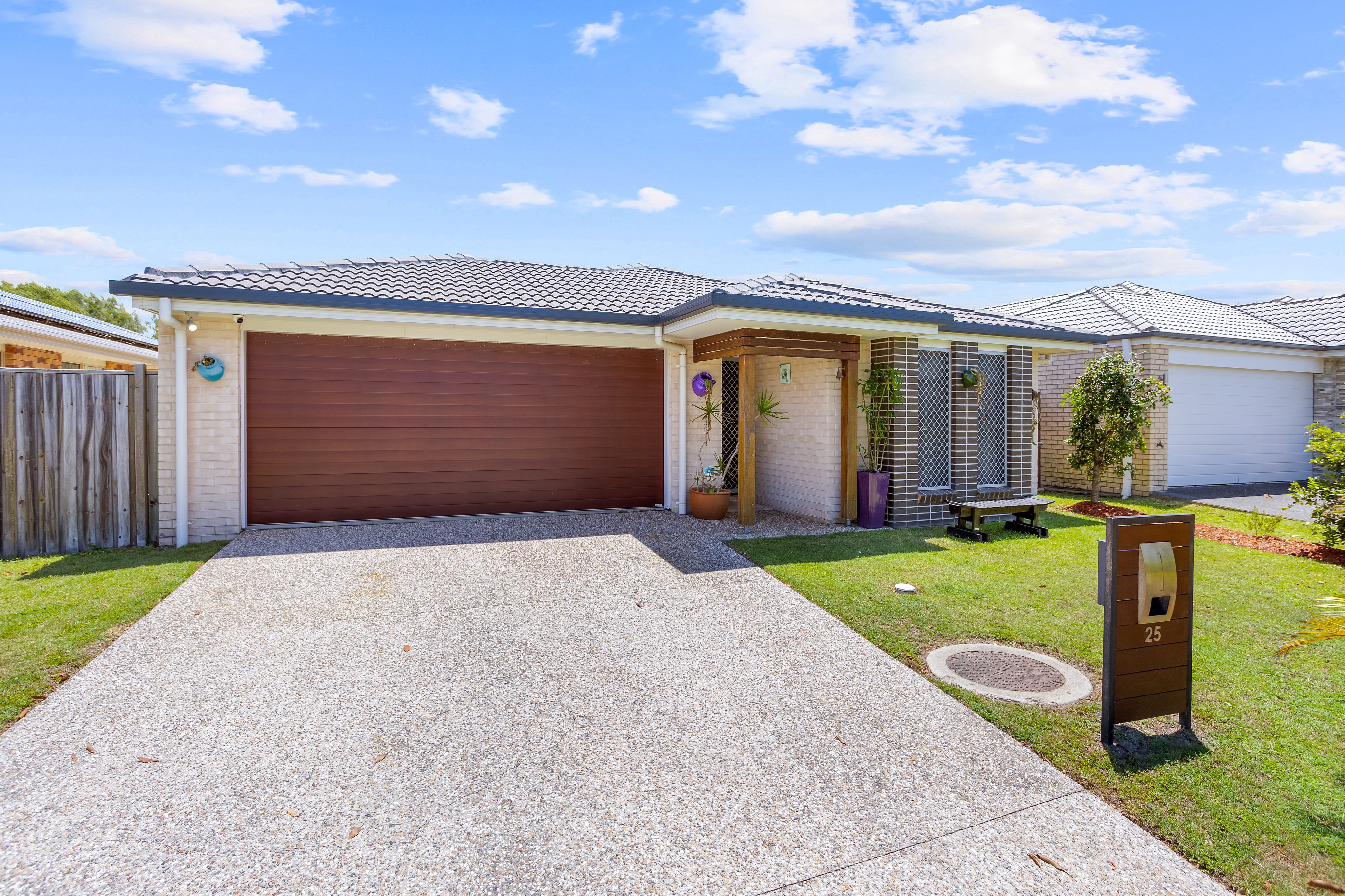 25 LAKESIDE CR, NINGI QLD 4511, 0房, 0浴, House