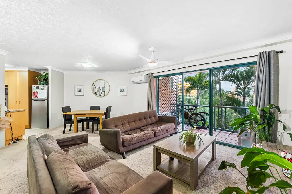 Southport 2房  Spacious Living in an Unbeatable Southport Location