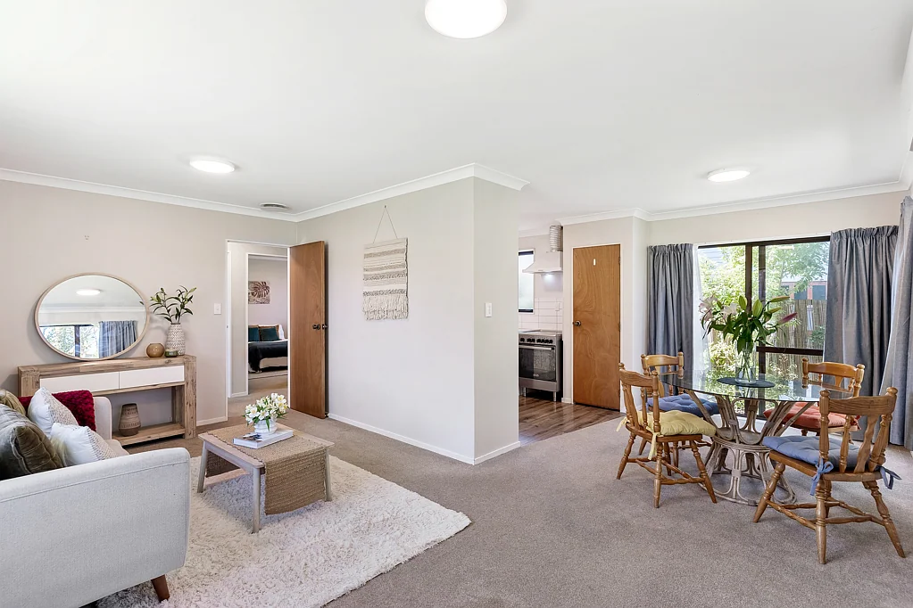 Newlands 2Habitaciones Sunshine, Style, and Smart Living