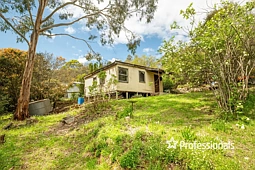 1158 Healesville Koo Wee Rup Road, Woori Yallock