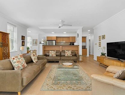 201/2-14 Orchards Avenue, Breakfast Point, Inner West, 2 chambres, 2 salles de bain, Apartment
