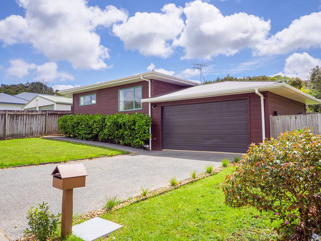 21 Robinia Place, Snells Beach, Rodney, Auckland