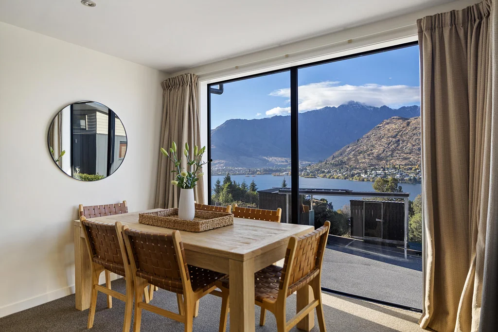 Queenstown 2Moenga Easy Queenstown Living