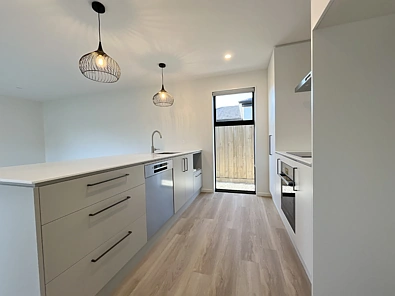 Brand new 3 bedroom home in Rolleston