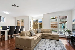 1/43 Princes Highway, Figtree
