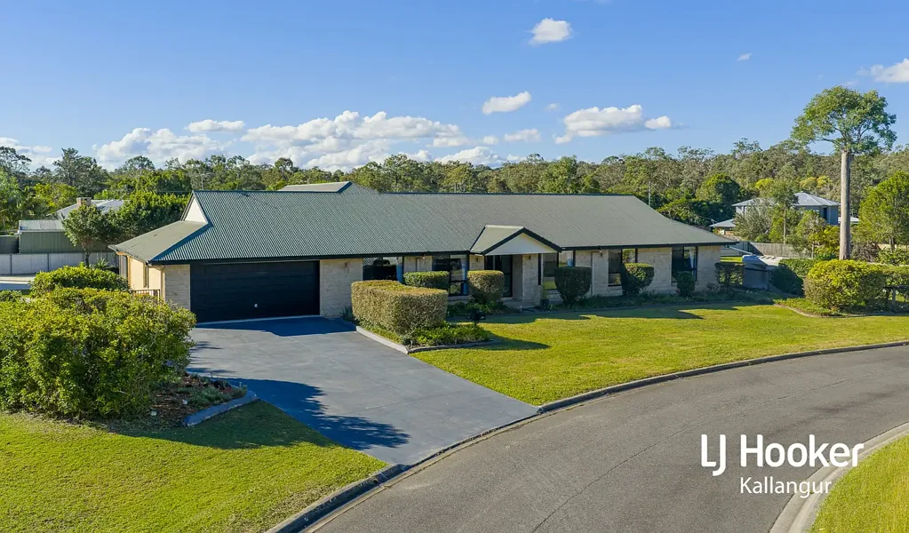 Burpengary 5Zimmer Spacious Family Home / Big Shed / Stunning 3,000mw Block / Dual Living Potential