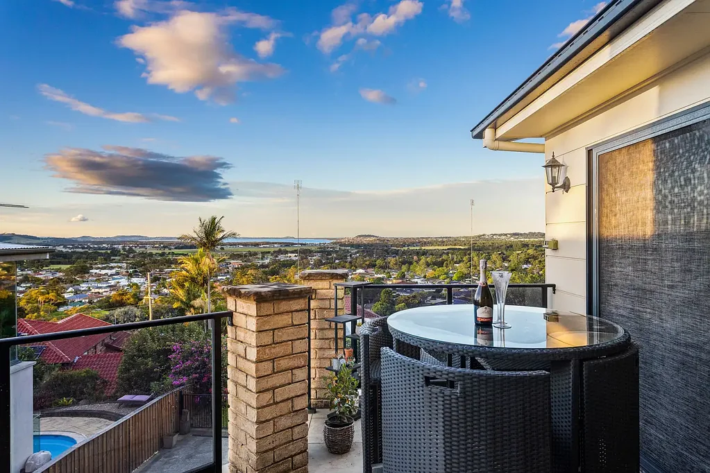 Albion Park 5Zimmer Spacious family luxury with stunning Illawarra views