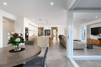 33 Cambridge Circuit, Southside, QLD 4570, 4 slaapkamers, 2 badkamers, House