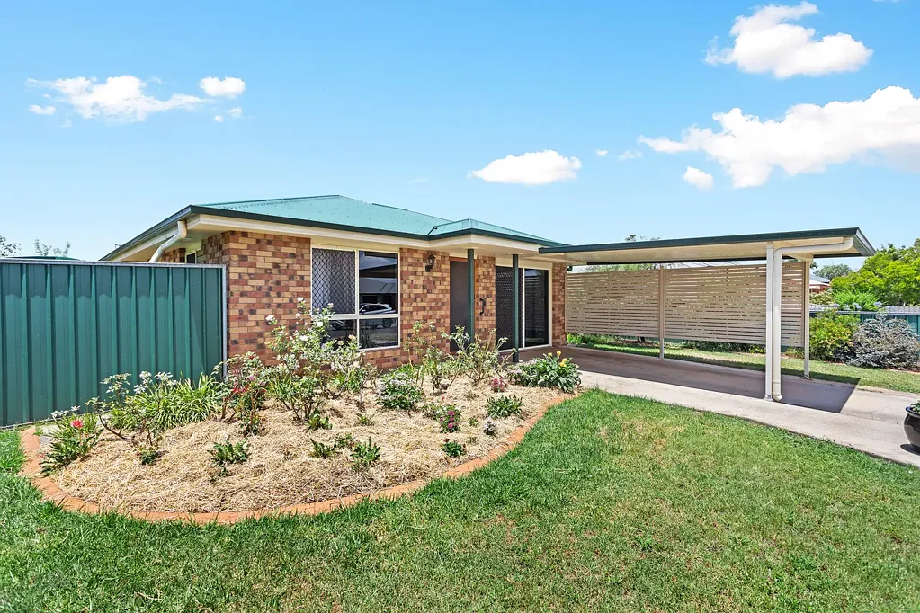 11 Debbie Court, Oakey, QLD 4401