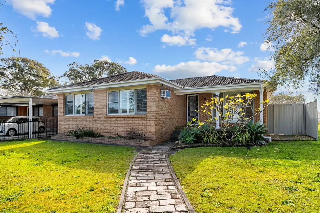 Three Bedroom Family Home!