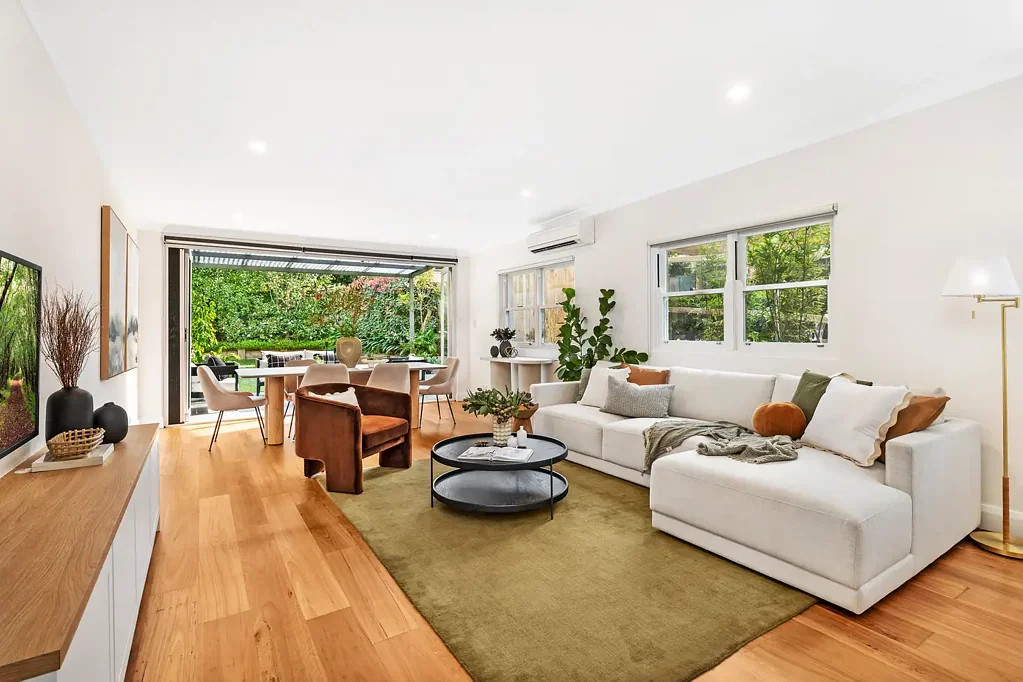Lane Cove 5침실 Stunning Semi in a sought-after location