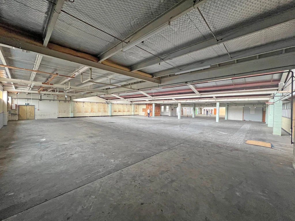 Otara COST-EFFECTIVE INDUSTRIAL PREMISES
