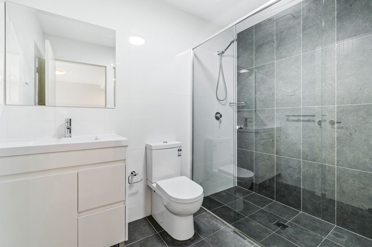 UNIT 303 170 TERMINUS ST, LIVERPOOL NSW 2170, 0 Schlafzimmer, 0 Badezimmer, Unit