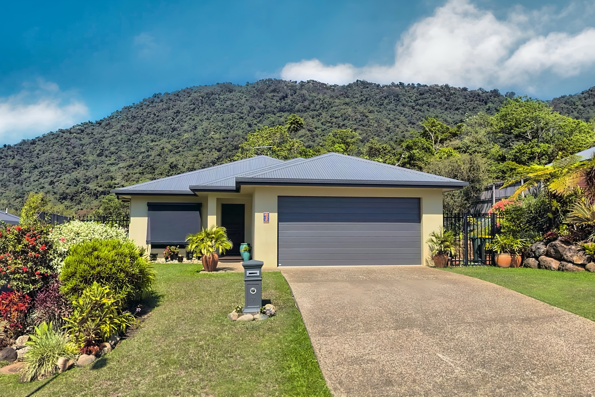 7 WILLOUGHBY CL, REDLYNCH QLD 4870, 0 غرف, 0 حمامات, House