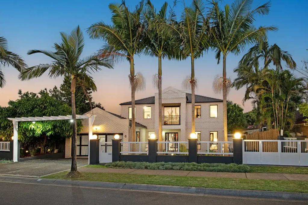 6 Diamond Avenue, Glenwood, NSW 2768