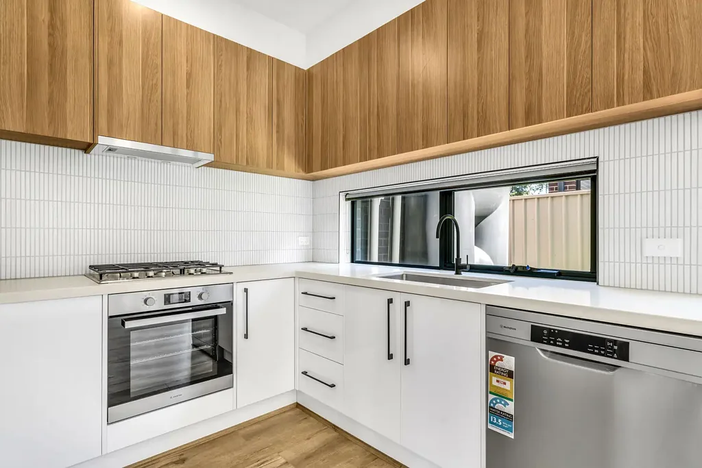 Modern Townhouse in Superb Location