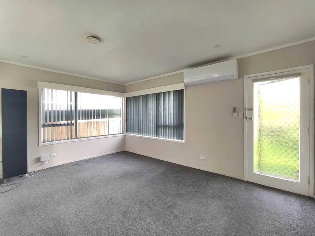 Beautiful two bedroom in Onehunga!