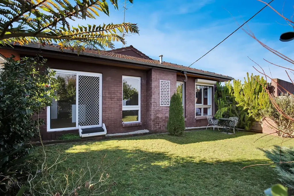 Leongatha 3 Bedroom The Brief: Charming Family Home in Prime Location