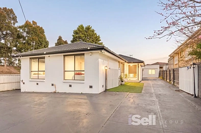 Springvale 3침실 SPACIOUS LIVING, VERSATILE FAMILY LIFESTYLE