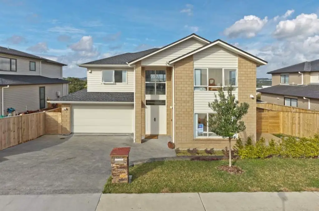 Orewa 5 Bedroom A Home That Rises with the Sun