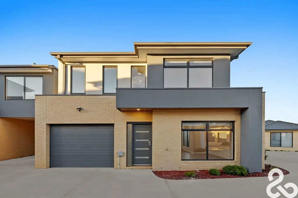 Mernda 2部屋 STYLISH 2 BEDDER WITH OPEN STUDY & 2 BATHROOMS