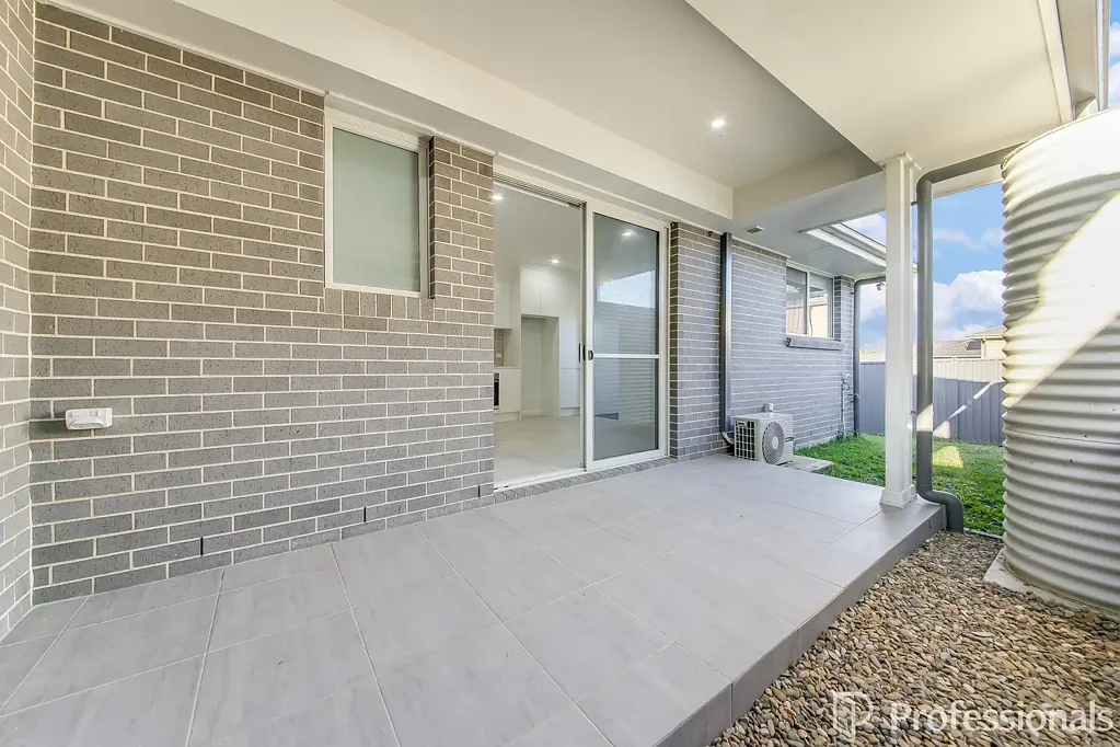 Modern & Stylish Attached Granny Flat