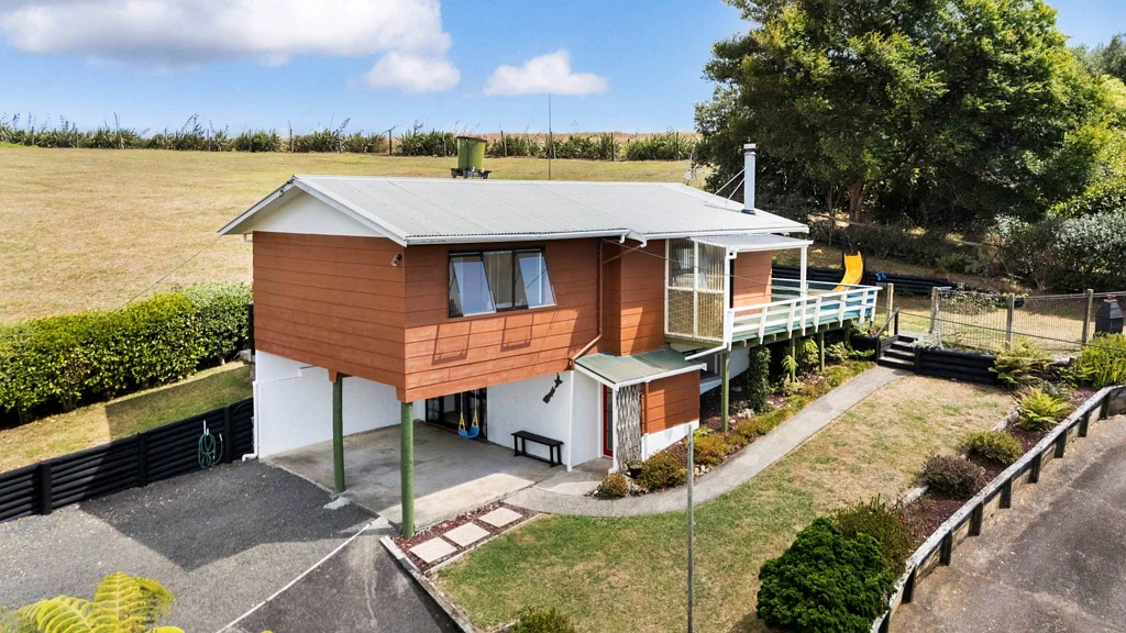 Awhitu 3房  Serious Sale in a Prime Coastal Spot