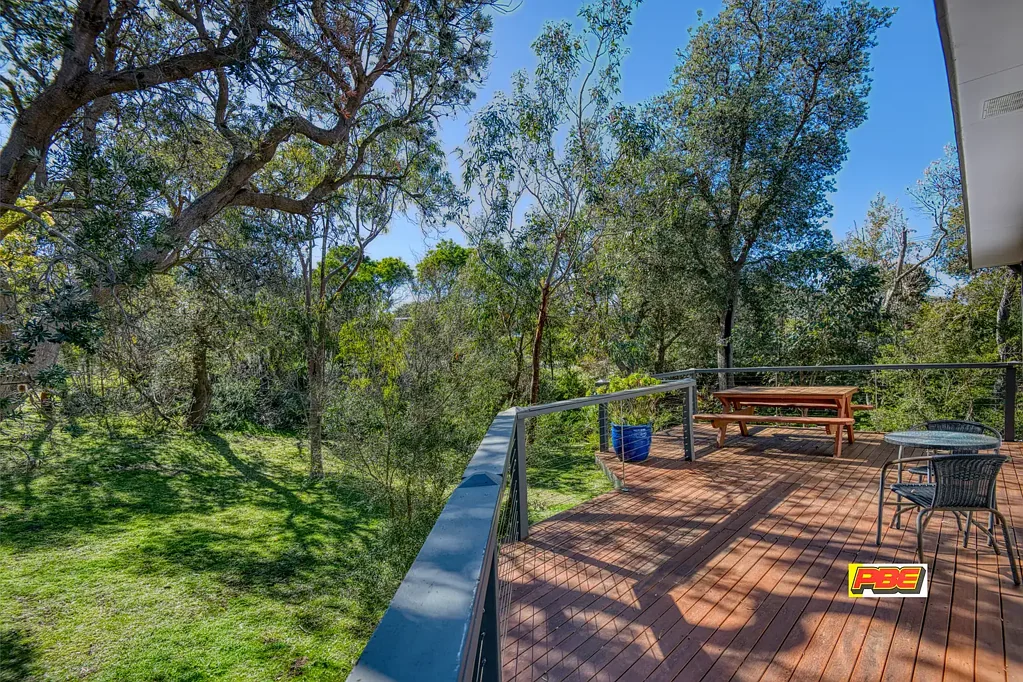 Venus Bay 2 Bedroom Carefree Coastal Living!