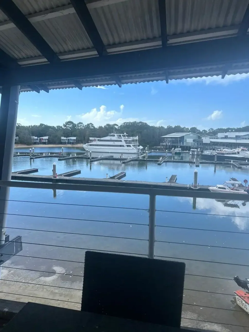 South Stradbroke 1غرفة نوم WATERFRONT MARINA APARTMENTS - STUDIO plus 1 BEDROOM (OFF GRID)
