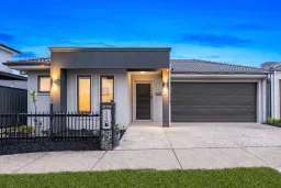 107 Sustainable Drive, Craigieburn