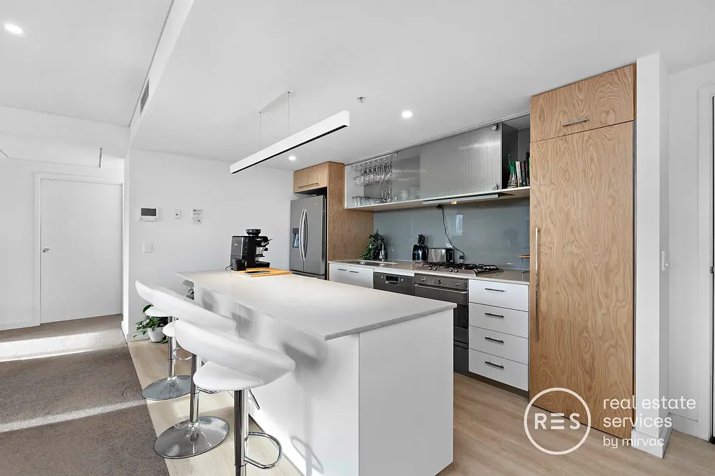 Luxury Fully Furnished Apartment with Breathtaking Water Views