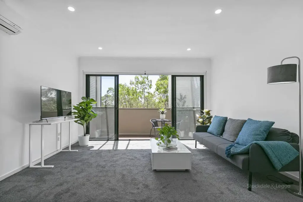 6 Gorman Drive, Mill Park, VIC 3082