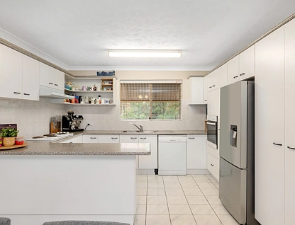 4/98 Pembroke Road, Coorparoo, Brisbane - Eastern Region, 2 Bedrooms, 2 Bathrooms, Unit