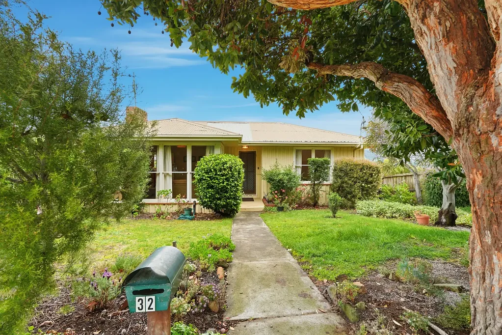 Claremont 3房  Immaculate & Inviting - A True Claremont Gem