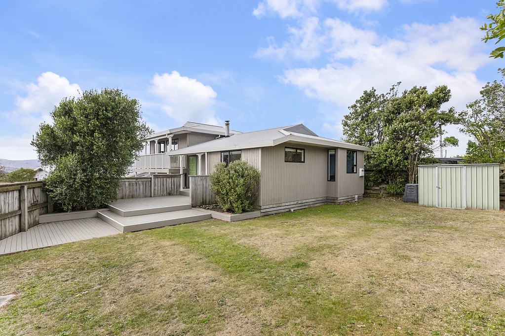 32 Hiwi Crescent, Titahi Bay, Porirua, Wellington