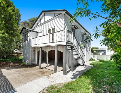 74 Marquis Street, Greenslopes, Brisbane - Southern Region, 4 phòng ngủ, 1 phòng tắm, House