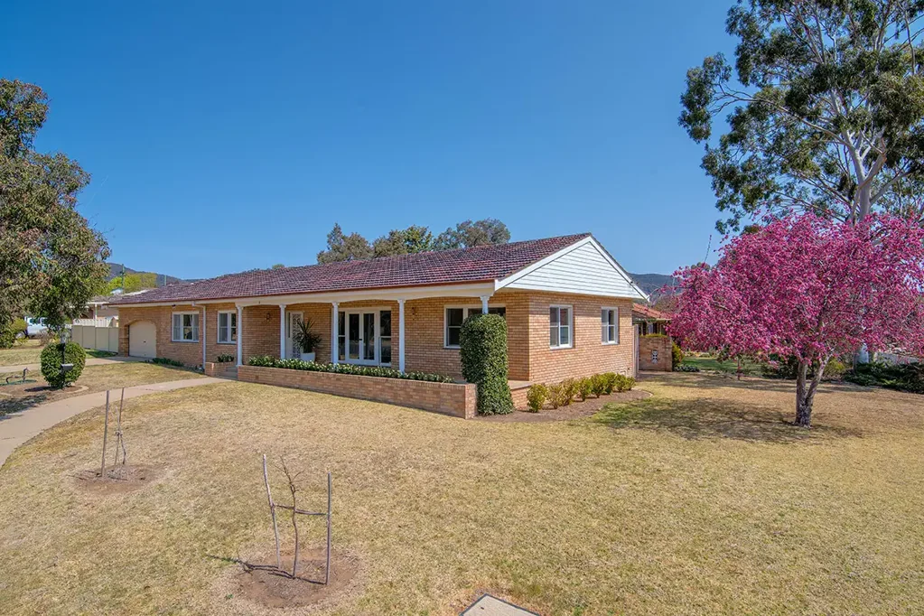 SOUTH MUDGEE LIVING