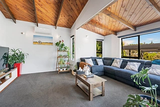 135 Eskdale Road, Birkdale, North Shore City